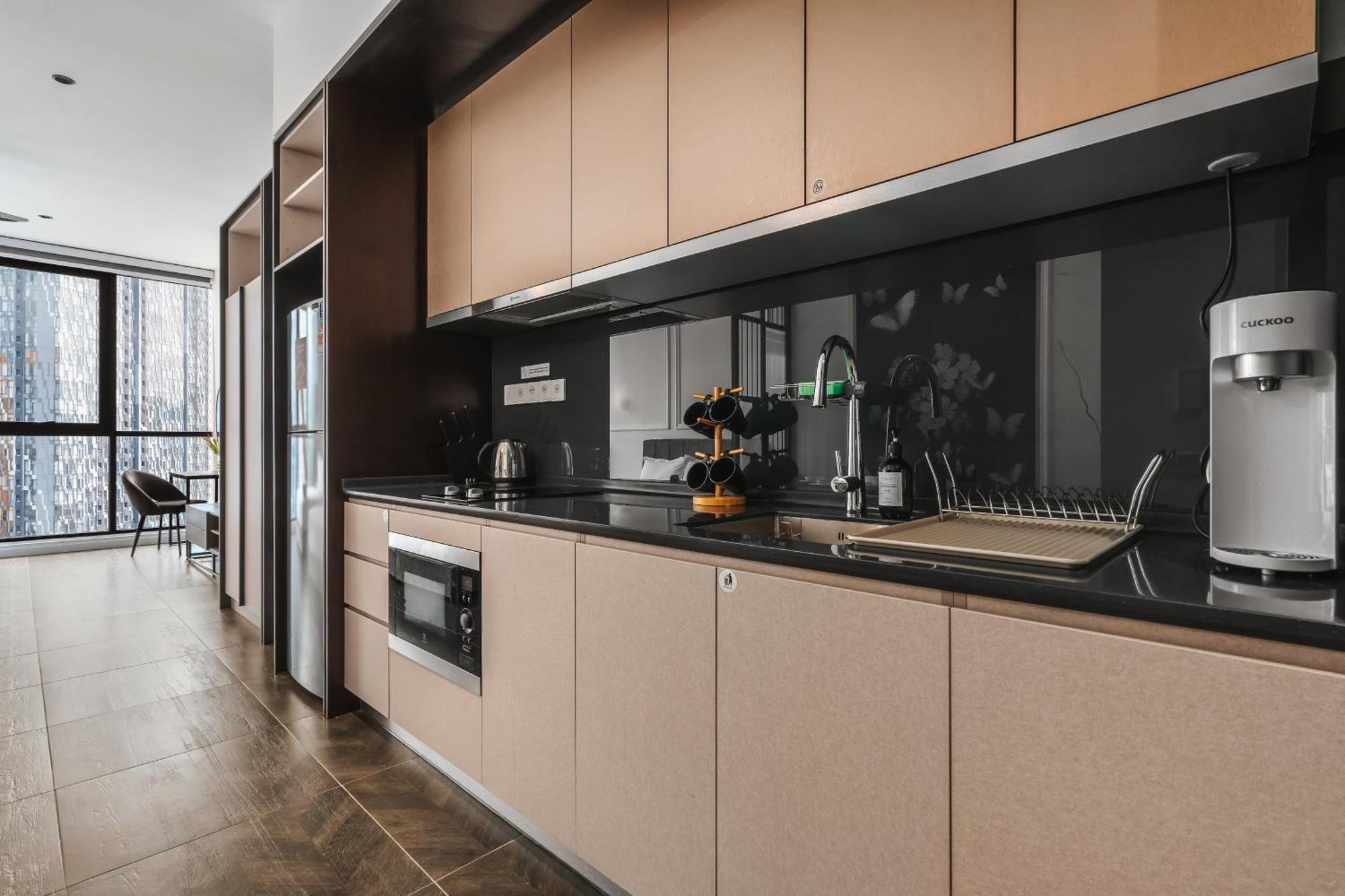 Scarletz Klcc Apartments By Soulasia Куала Лумпур Екстериор снимка