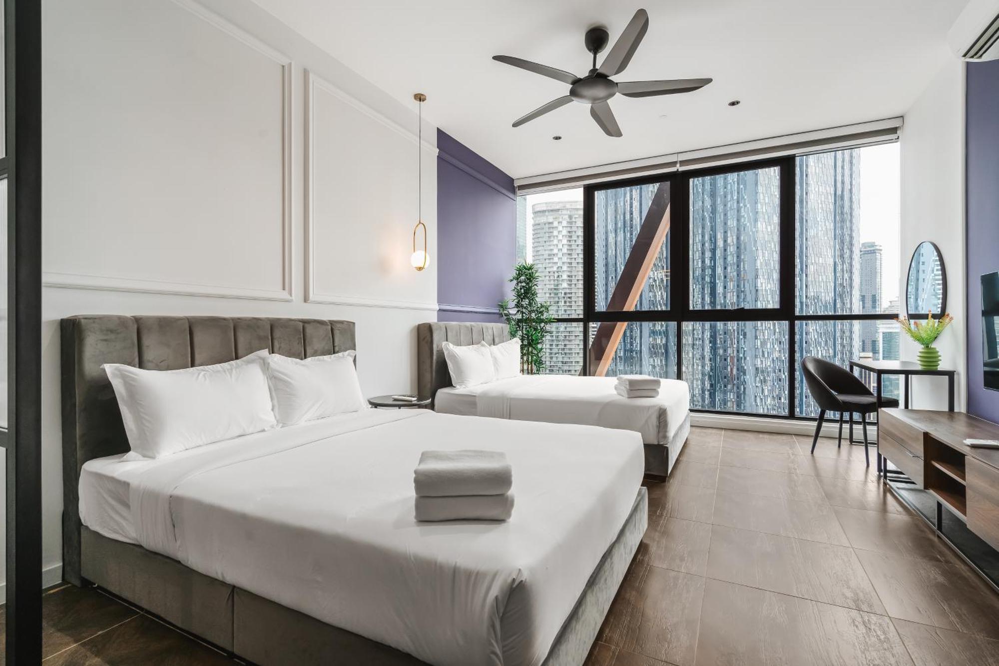 Scarletz Klcc Apartments By Soulasia Куала Лумпур Екстериор снимка